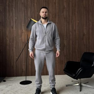 Демісезонний чоловічий костюм Calm світло-сірий (лакоста без утеплення)